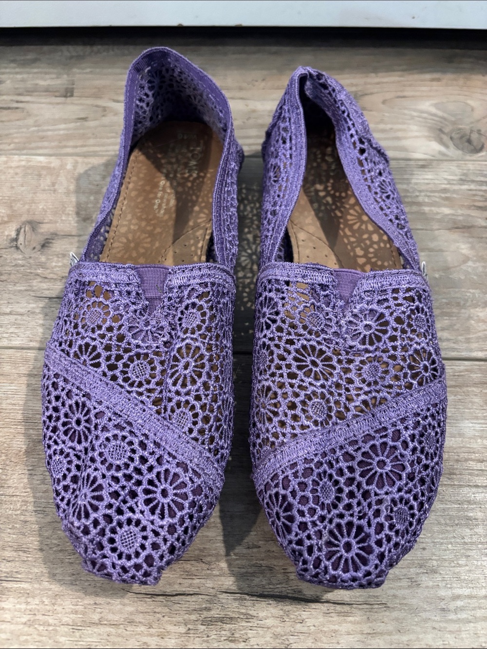 Toms Womens Alpargata Purple Floral Crochet Lace Slip On Flat Shoes Size 10
